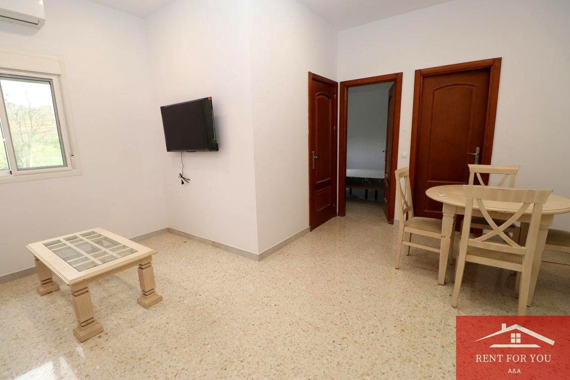 4 sypialnia Mieszkanie do wynajęcia w Guaro z garażem - 1 300 € (Ref: 9762389)