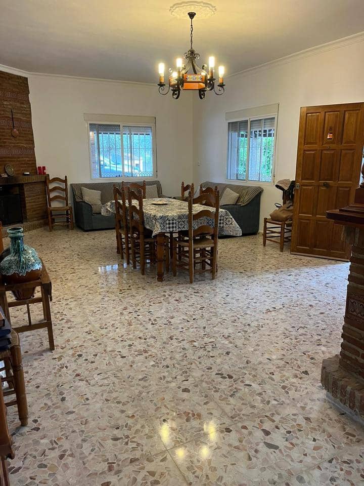 3 slaapkamer Villa te huur in Alhaurin el Grande met zwembad garage - € 1.750 (Ref: 9775943)