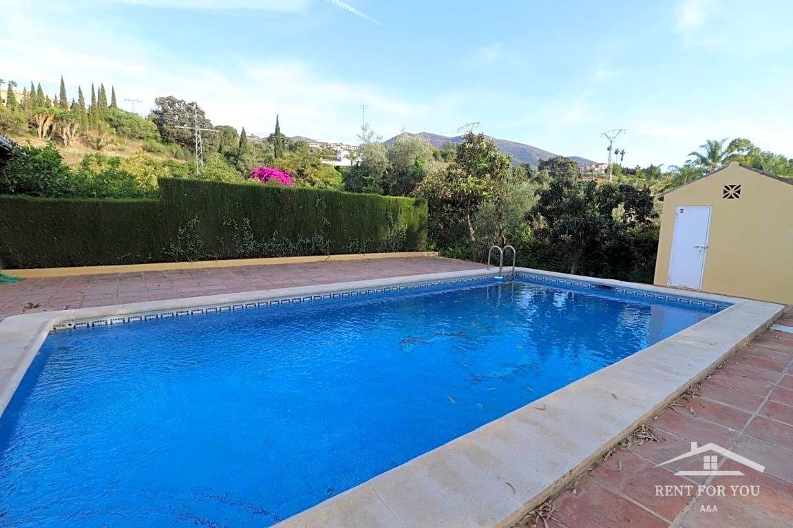 3 slaapkamer Villa te huur in Alhaurin el Grande met zwembad garage - € 1.750 (Ref: 9775943)