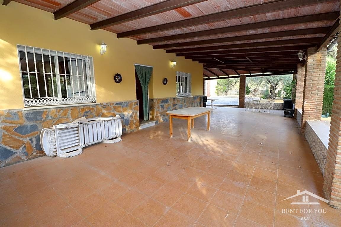 3 slaapkamer Villa te huur in Alhaurin el Grande met zwembad garage - € 1.750 (Ref: 9775943)