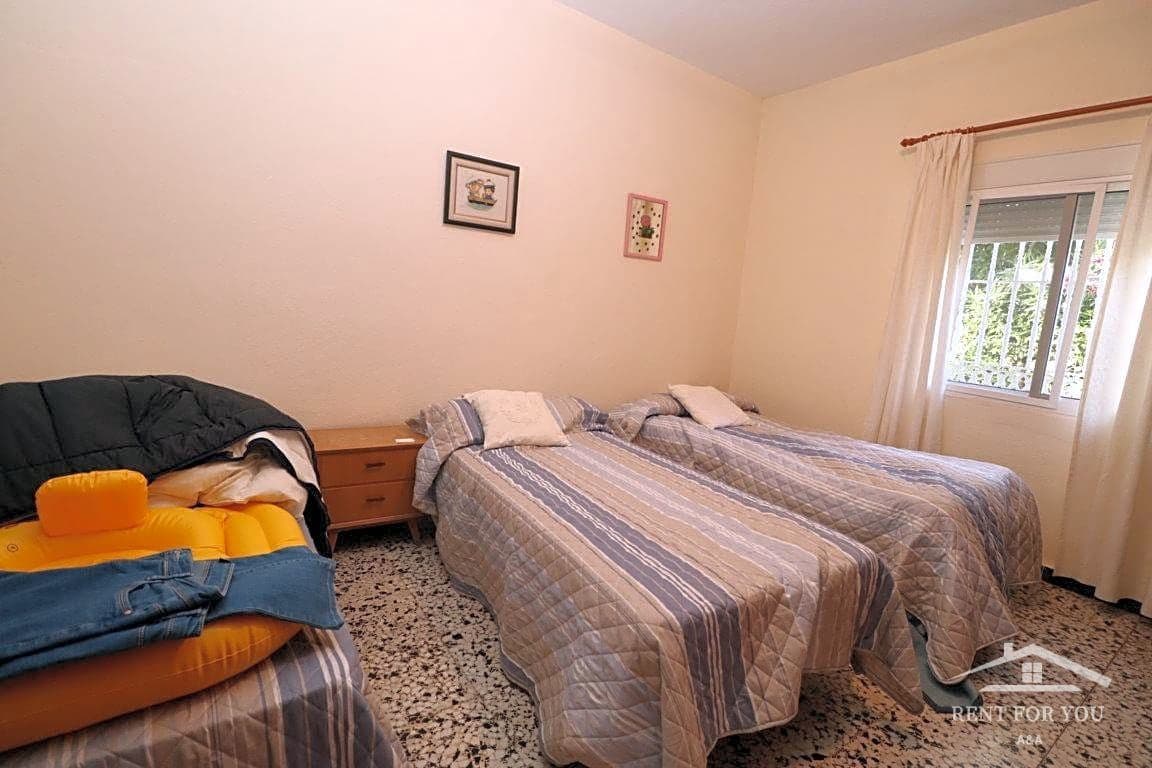 3 slaapkamer Villa te huur in Alhaurin el Grande met zwembad garage - € 1.750 (Ref: 9775943)