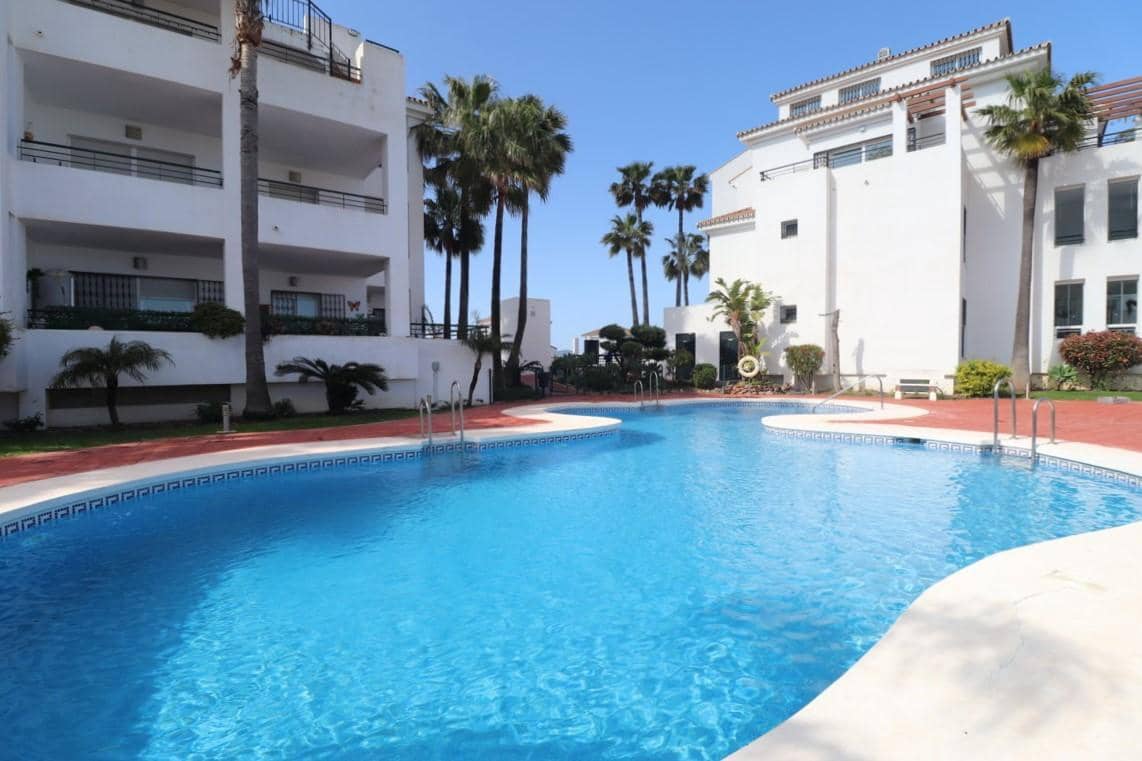 Piso de 2 habitaciones en Alhaurín Golf en alquiler con piscina garaje - 1.200 € (Ref: 9787570)