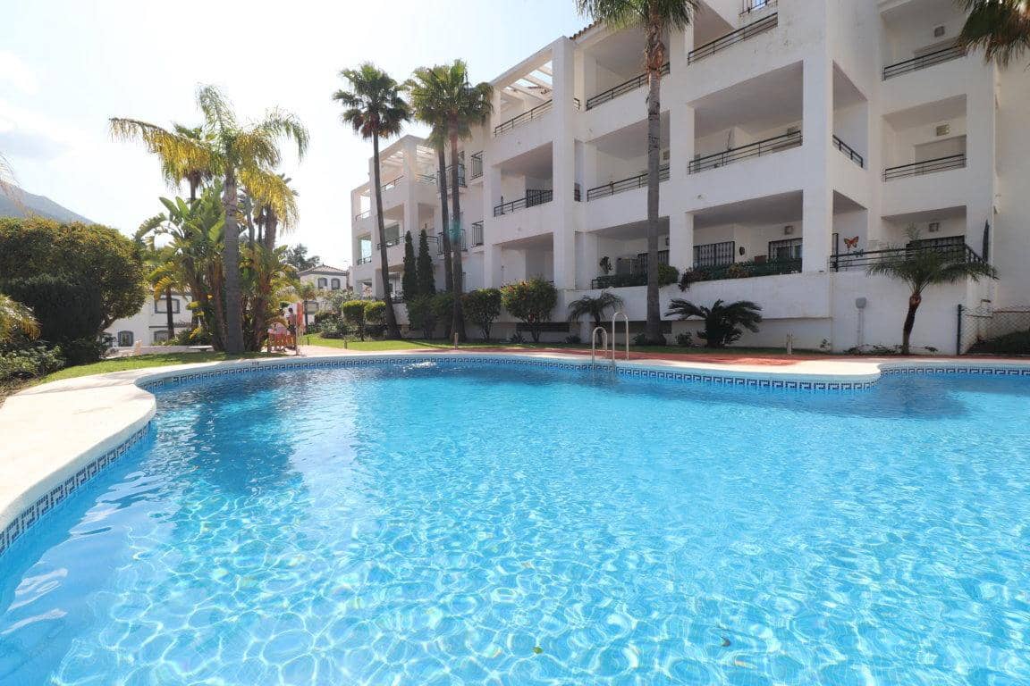 Piso de 2 habitaciones en Alhaurín Golf en alquiler con piscina garaje - 1.200 € (Ref: 9787570)