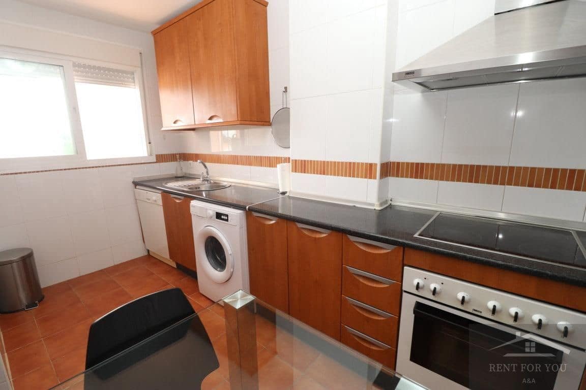 Piso de 2 habitaciones en Alhaurín Golf en alquiler con piscina garaje - 1.200 € (Ref: 9787570)