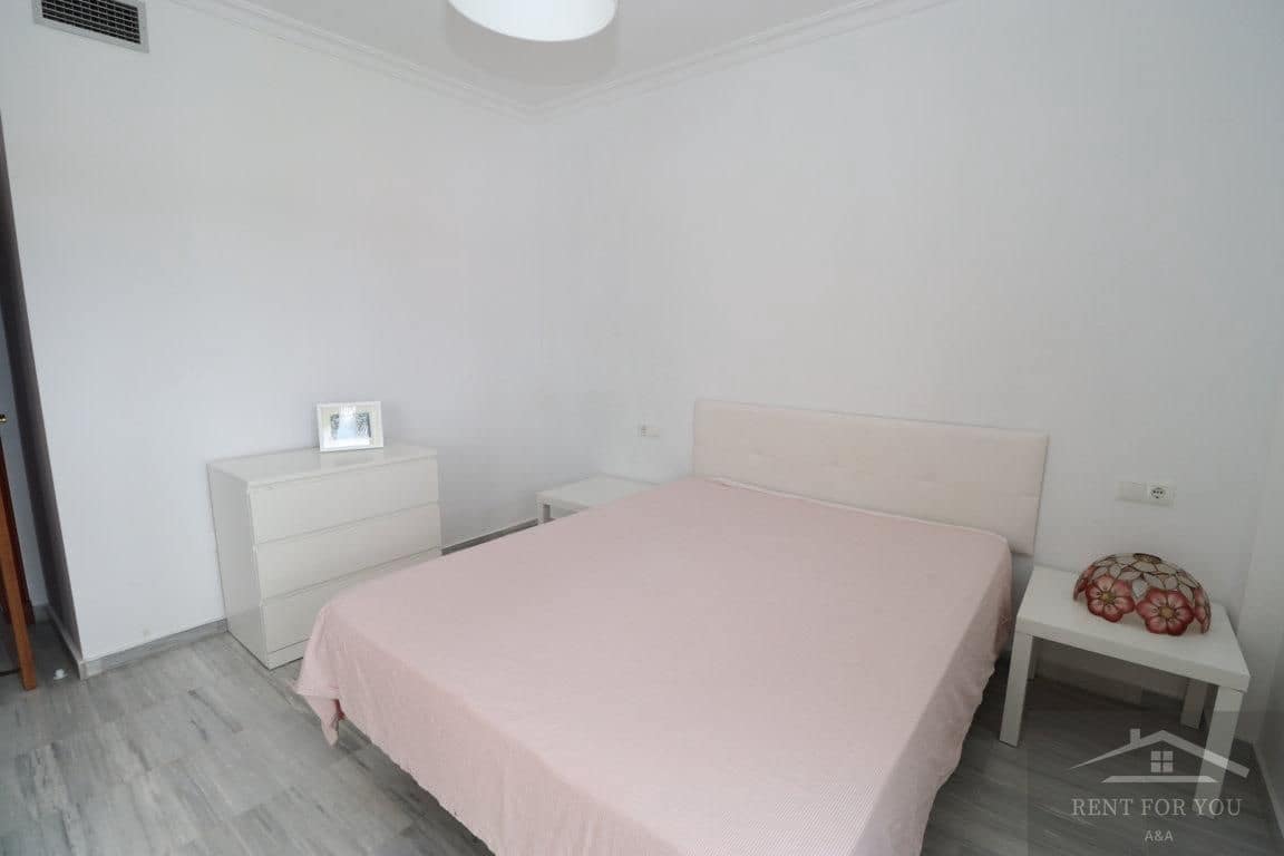 Piso de 2 habitaciones en Alhaurín Golf en alquiler con piscina garaje - 1.200 € (Ref: 9787570)