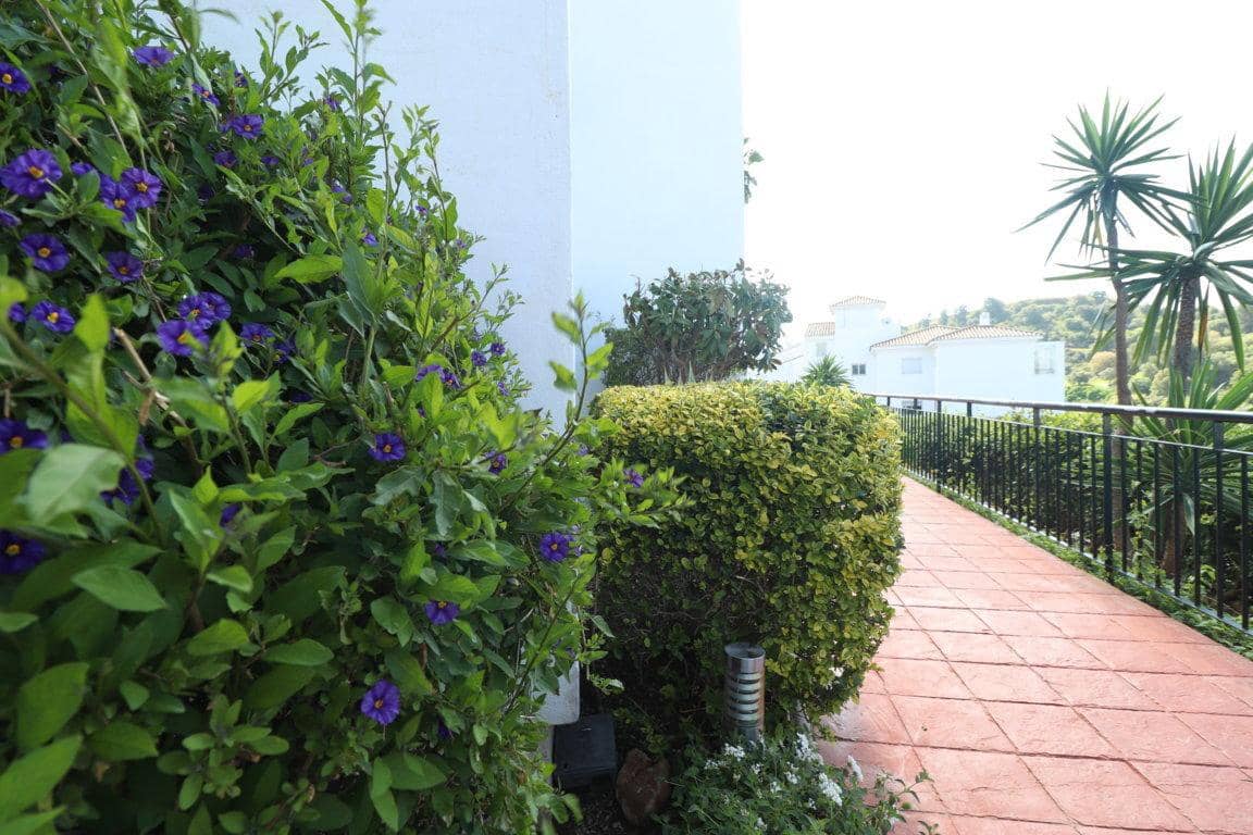 Piso de 2 habitaciones en Alhaurín Golf en alquiler con piscina garaje - 1.200 € (Ref: 9787570)