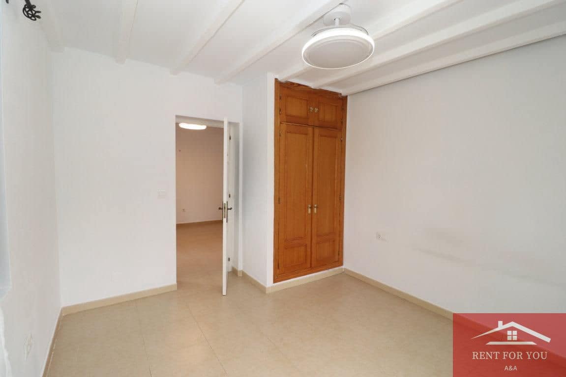 3 sypialnia Willa do wynajęcia w Alhaurin de la Torre z basenem garażem - 1 800 € (Ref: 9793369)