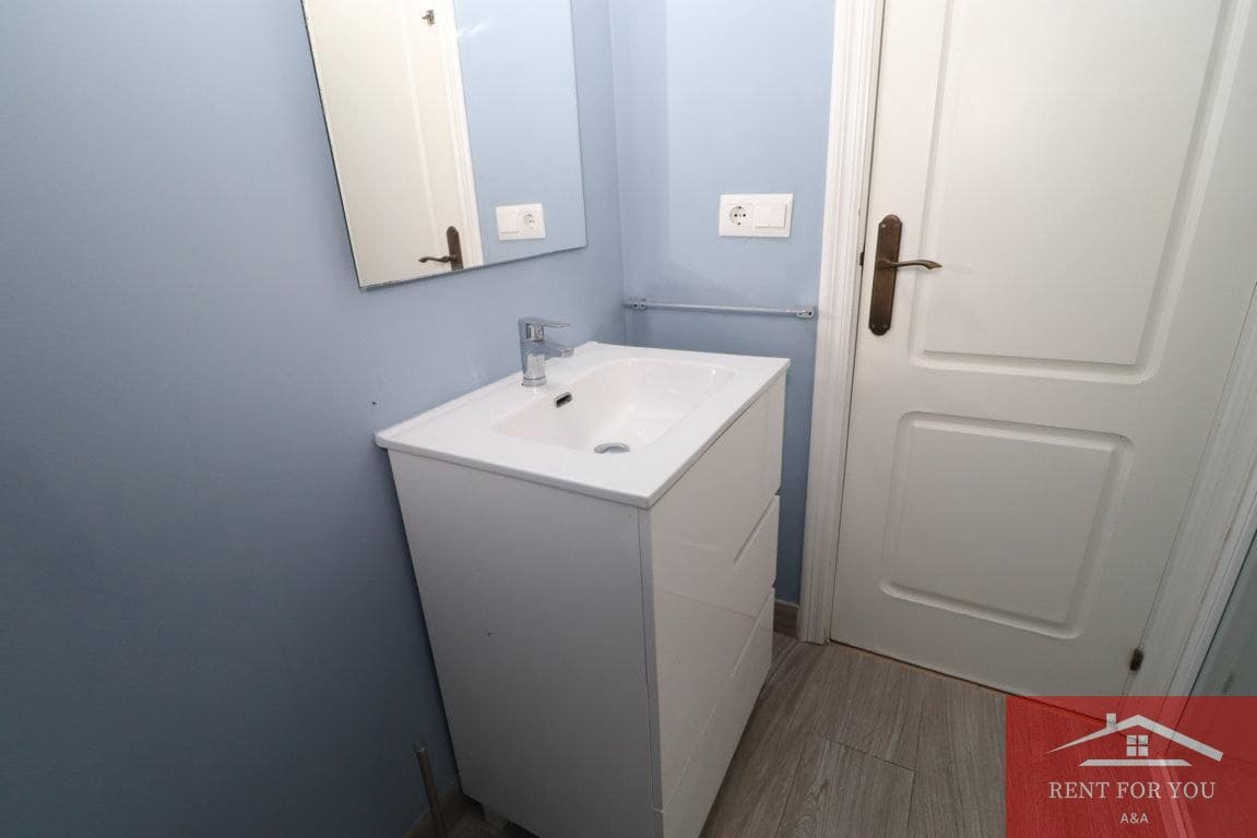 3 sypialnia Willa do wynajęcia w Alhaurin de la Torre z basenem garażem - 1 800 € (Ref: 9793369)