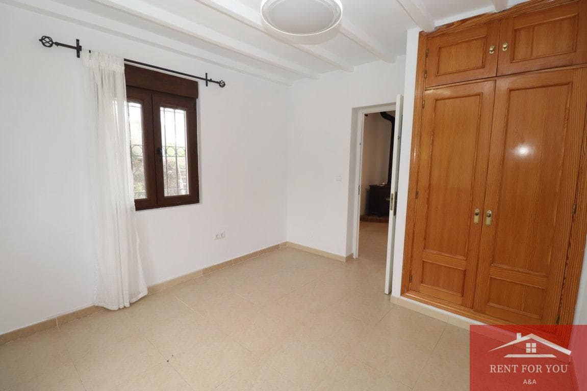 3 sypialnia Willa do wynajęcia w Alhaurin de la Torre z basenem garażem - 1 800 € (Ref: 9793369)