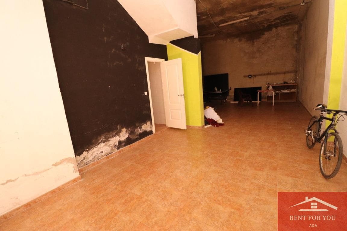 1 slaapkamer Bedrijf te huur in Alhaurin el Grande - € 450 (Ref: 9797767)