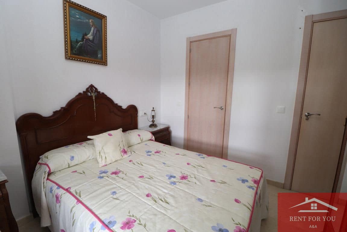 3 slaapkamer Flat te koop in Guaro met garage - € 165.000 (Ref: 9800945)