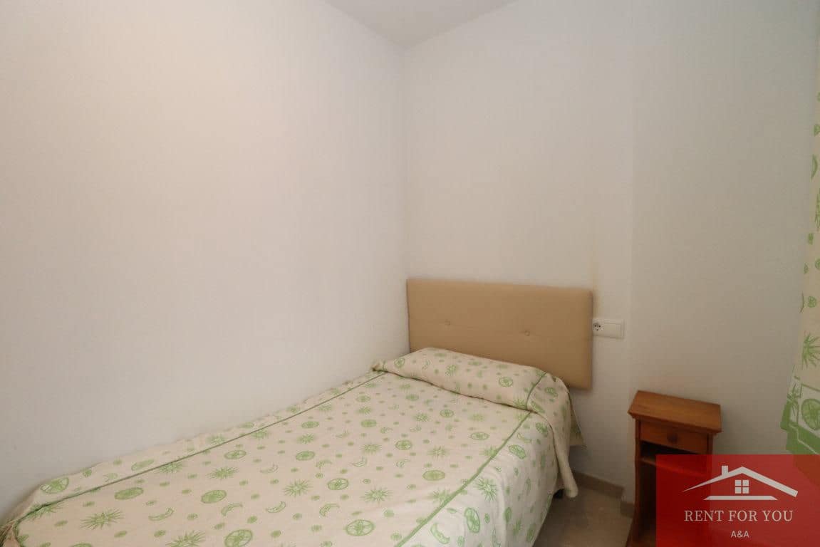 3 slaapkamer Flat te koop in Guaro met garage - € 165.000 (Ref: 9800945)