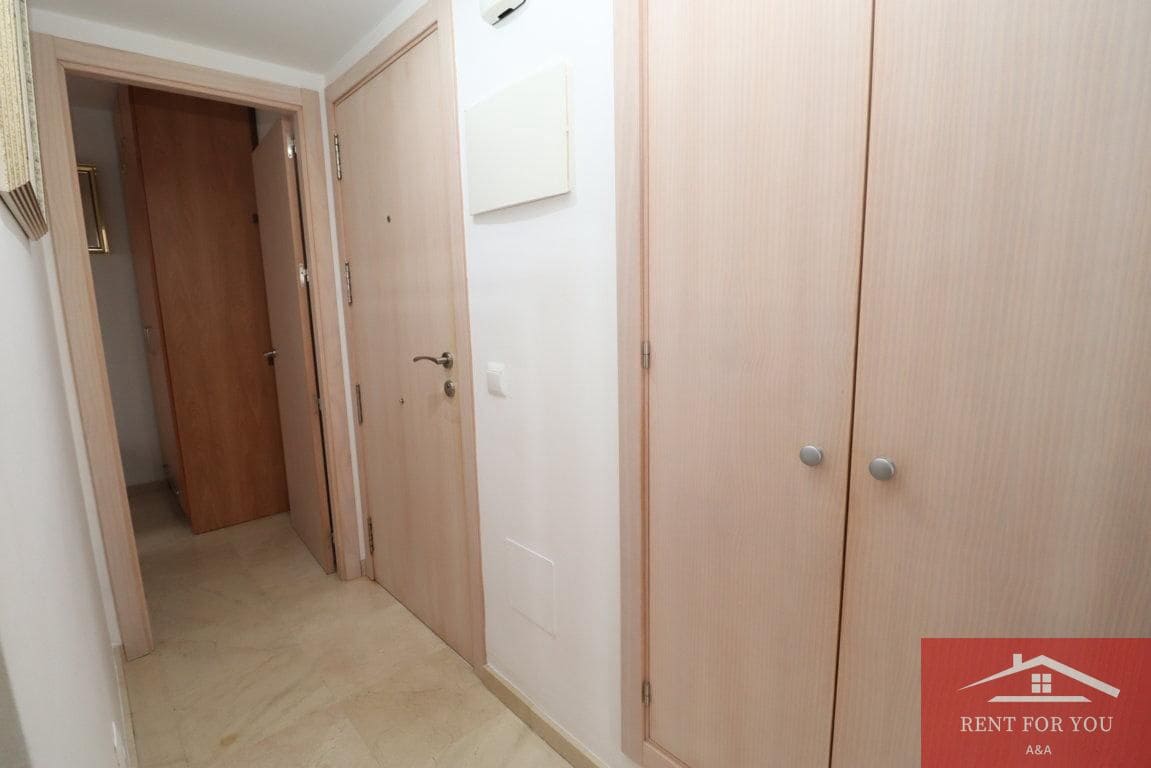 3 slaapkamer Flat te koop in Guaro met garage - € 165.000 (Ref: 9800945)