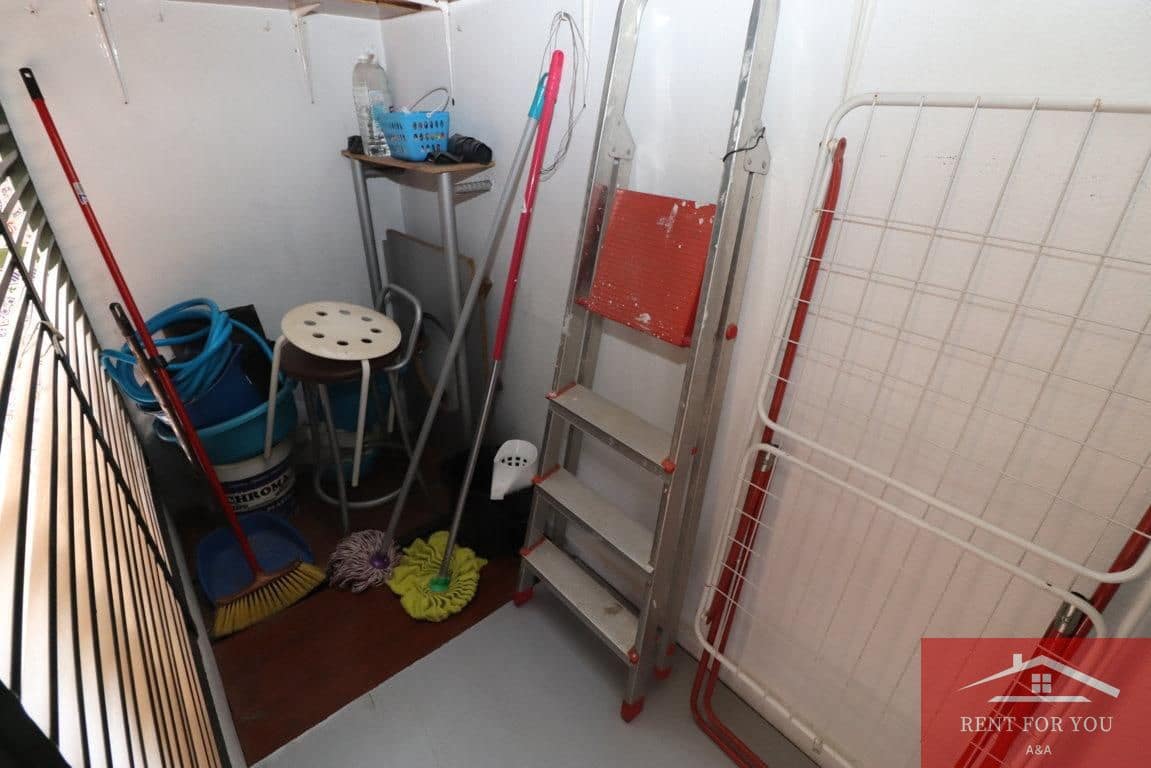 3 slaapkamer Flat te koop in Guaro met garage - € 165.000 (Ref: 9800945)