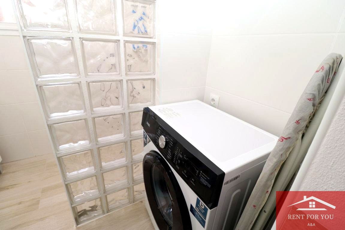 Chalet de 1 habitación en Alhambra en alquiler con garaje - 850 € (Ref: 9812630)