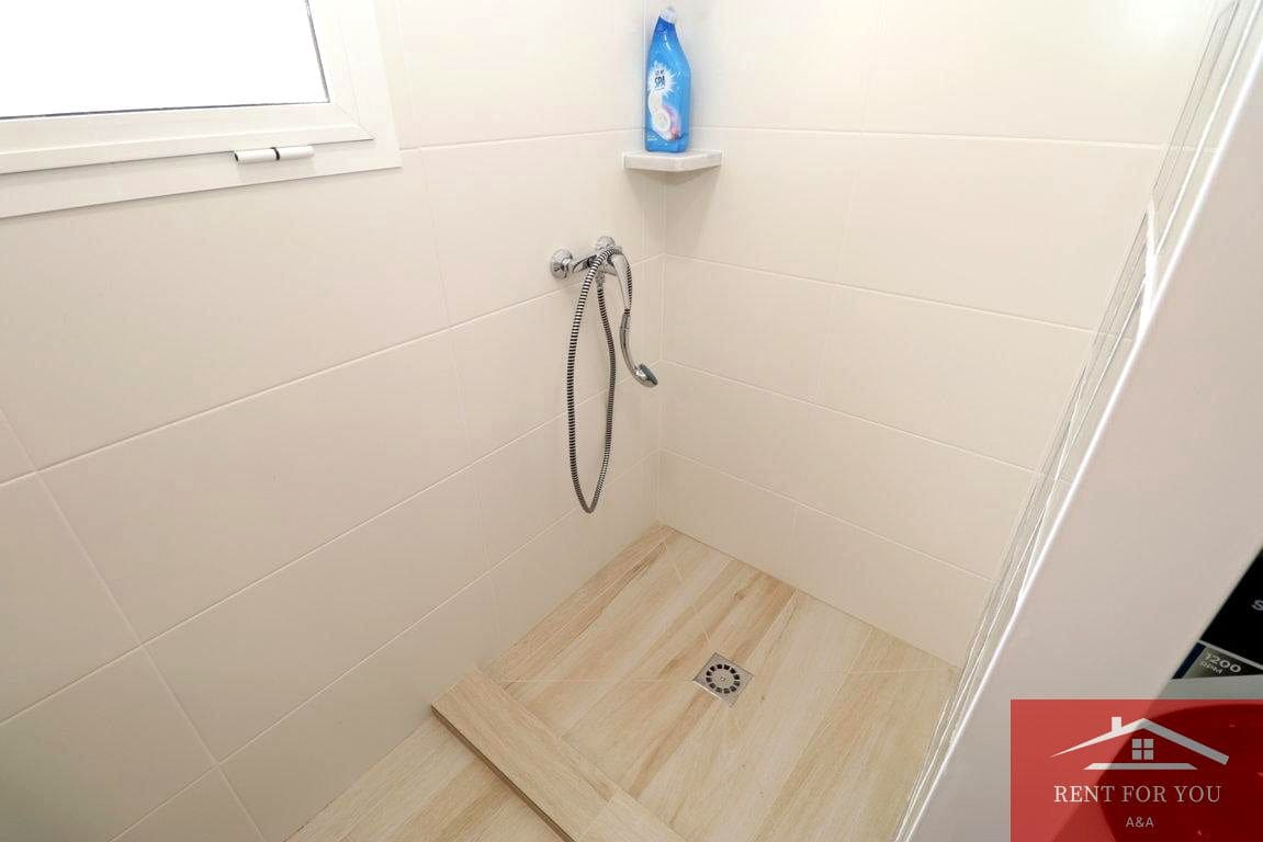 Chalet de 1 habitación en Alhambra en alquiler con garaje - 850 € (Ref: 9812630)