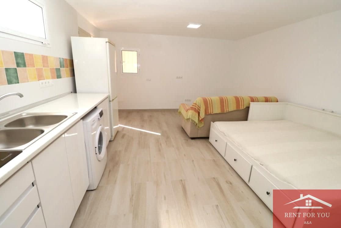 Appartement à louer à Alhaurin el Grande avec garage - 650 € (Ref: 9812631)