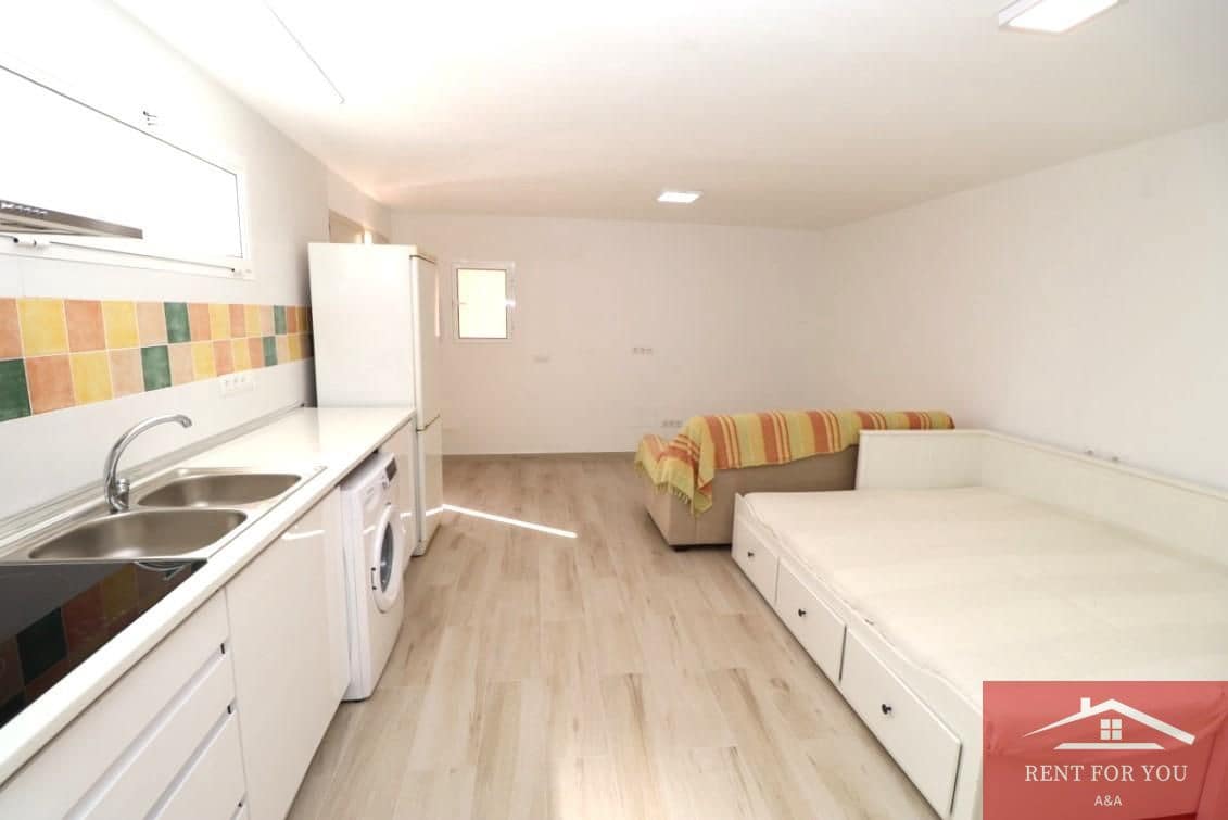 Appartement à louer à Alhaurin el Grande avec garage - 650 € (Ref: 9812631)