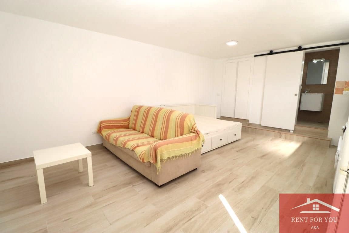 Appartement à louer à Alhaurin el Grande avec garage - 650 € (Ref: 9812631)