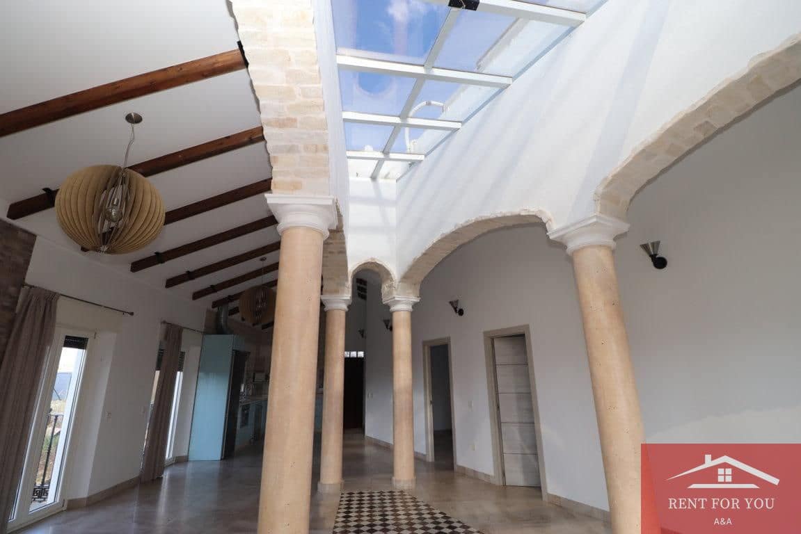 3 slaapkamer Villa te huur in Coin met zwembad garage - € 1.800 (Ref: 9816816)