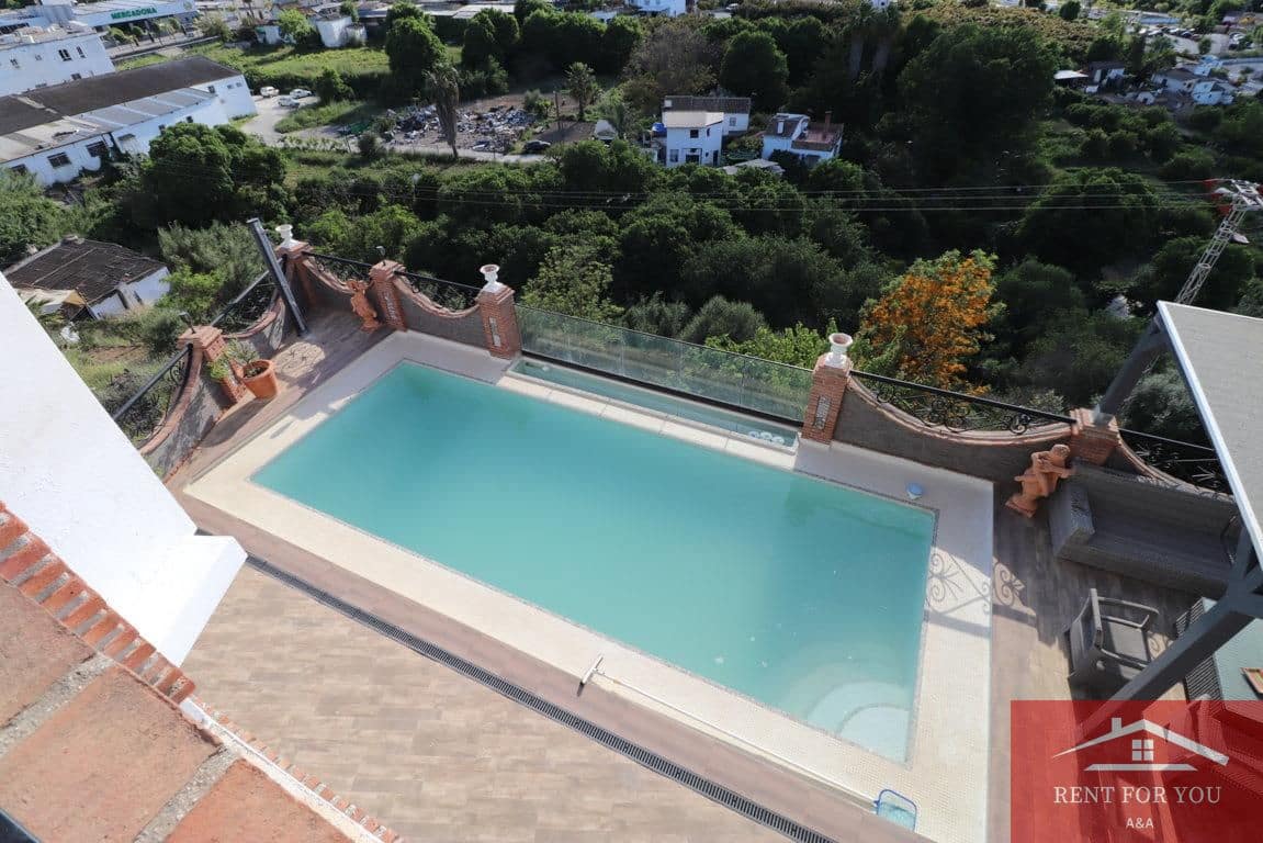 3 slaapkamer Villa te huur in Coin met zwembad garage - € 1.800 (Ref: 9816816)