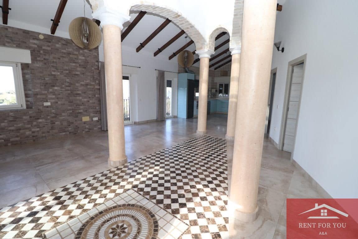 3 slaapkamer Villa te huur in Coin met zwembad garage - € 1.800 (Ref: 9816816)