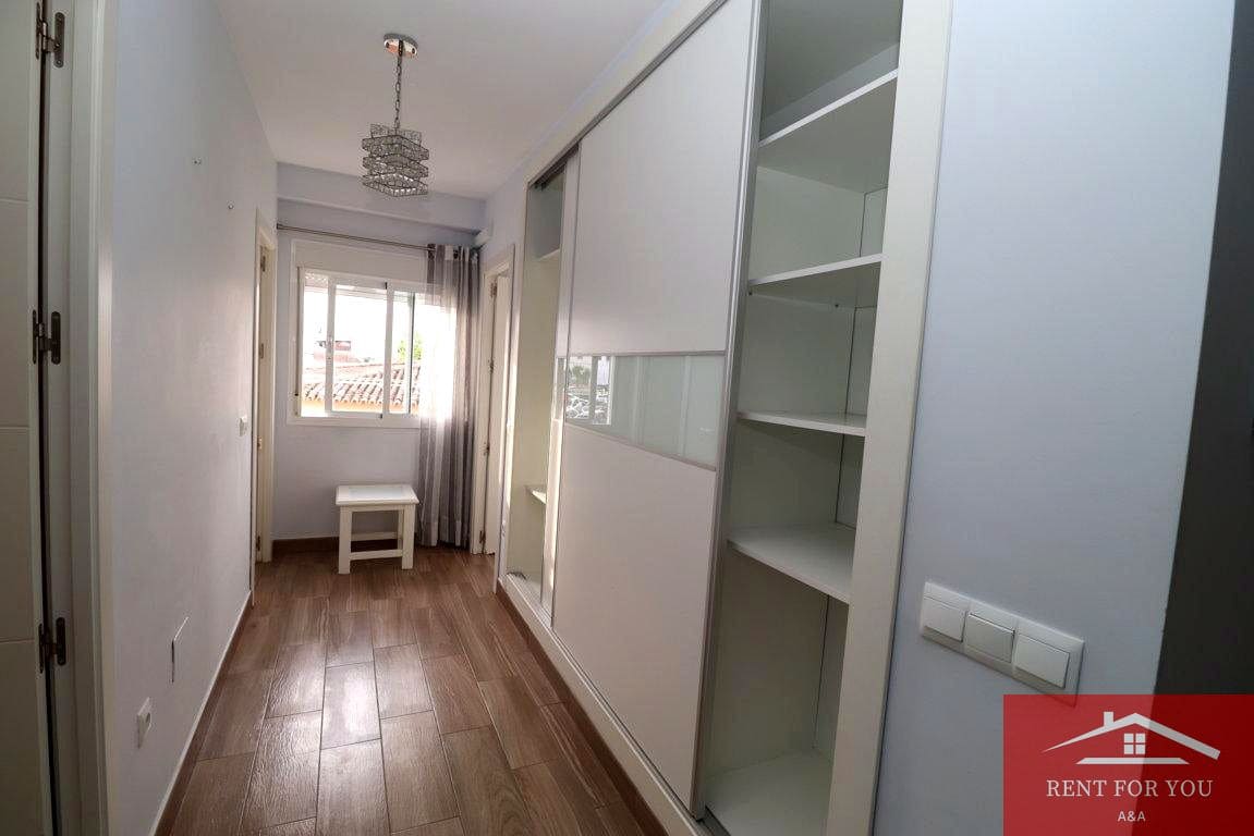 3 soveværelse Lejlighed til leje i Alhaurin el Grande - € 900 (Ref: 9824580)