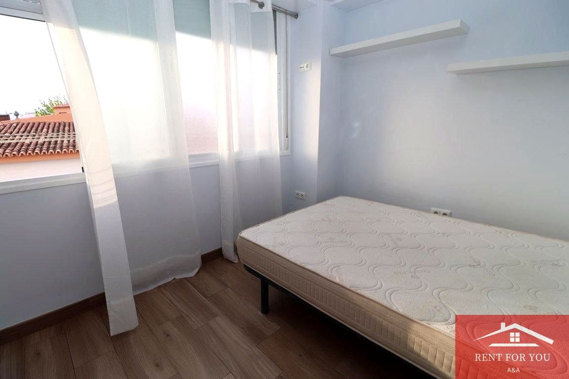 3 soveværelse Lejlighed til leje i Alhaurin el Grande - € 900 (Ref: 9824580)