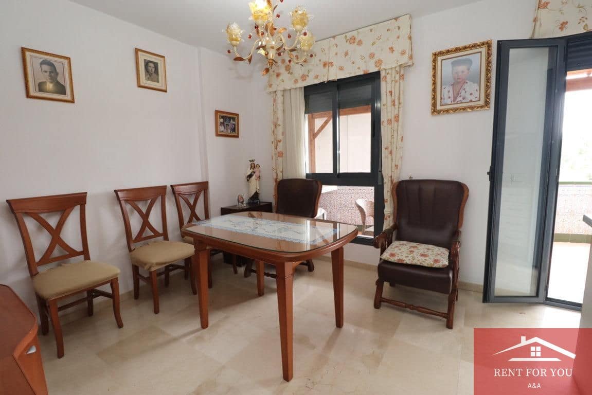 3 bedroom Flat for sale in Guaro with garage - € 165,000 (Ref: 9831996)