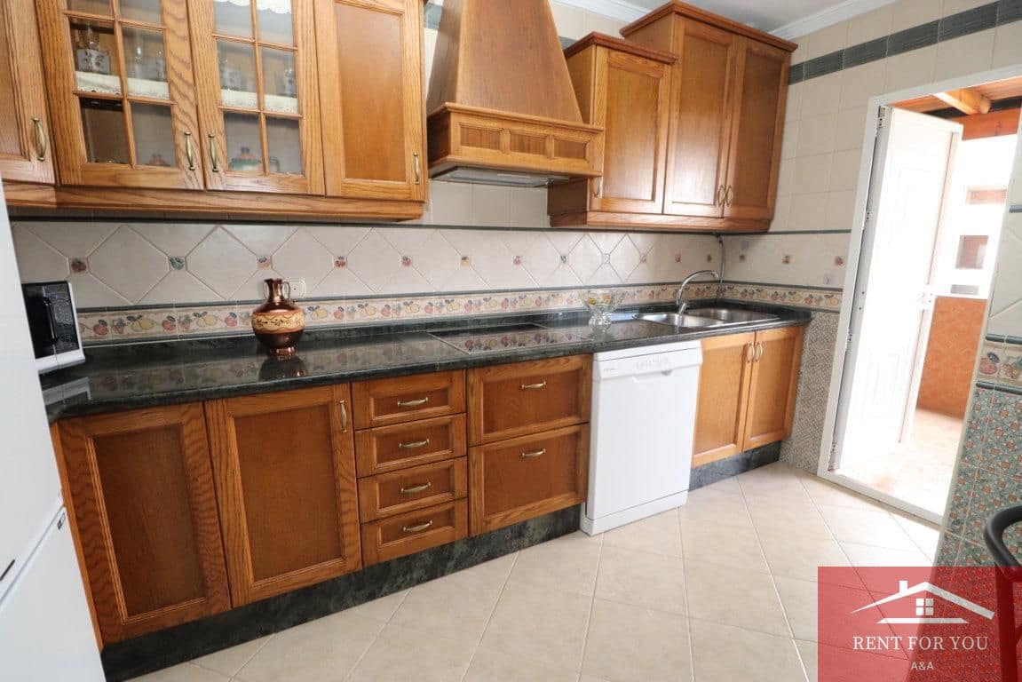 3 bedroom Flat for rent in Alhaurin el Grande - € 950 (Ref: 9834566)