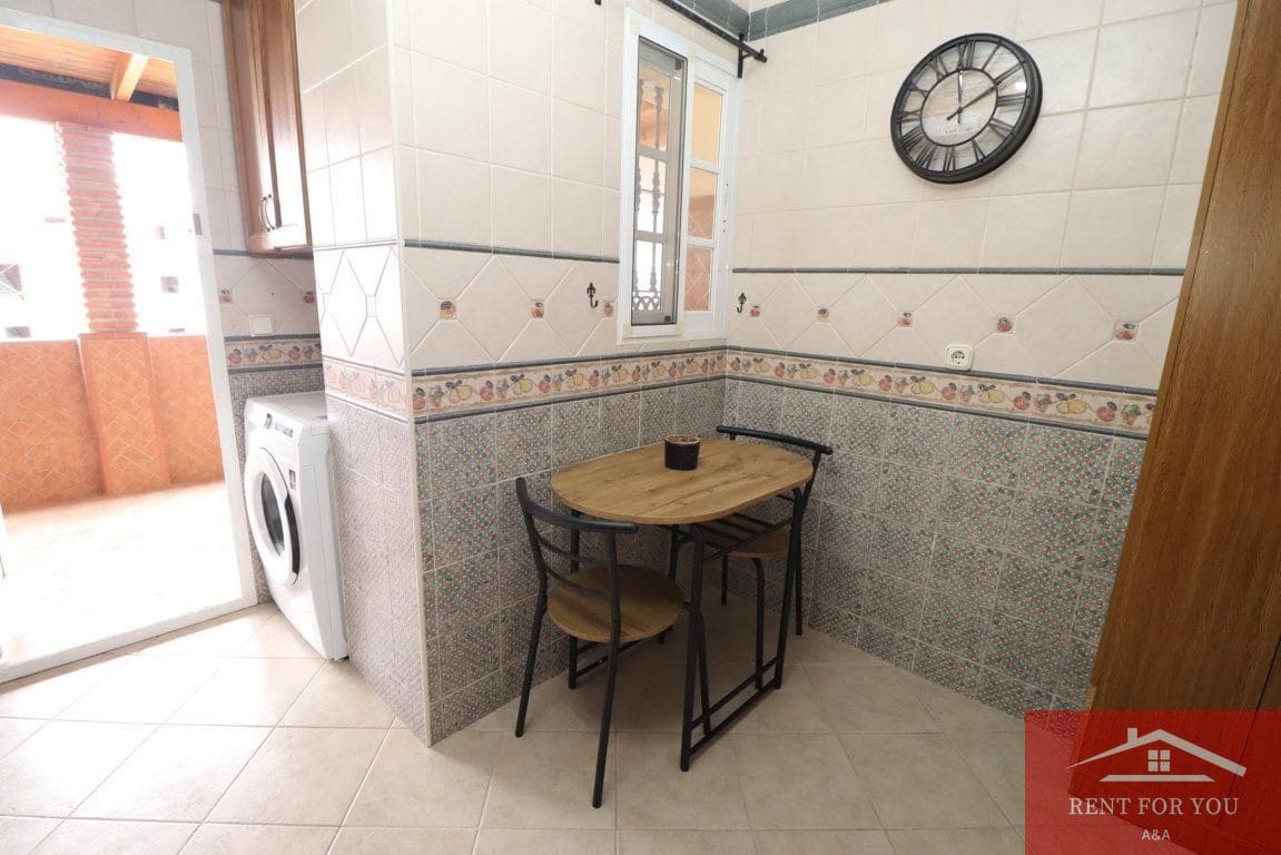 3 bedroom Flat for rent in Alhaurin el Grande - € 950 (Ref: 9834566)