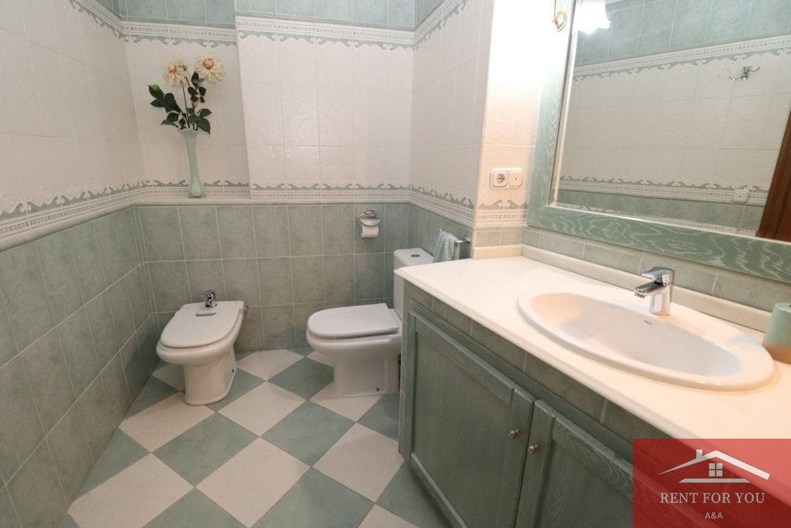 3 bedroom Flat for rent in Alhaurin el Grande - € 950 (Ref: 9834566)