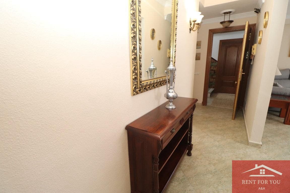 3 bedroom Flat for rent in Alhaurin el Grande - € 950 (Ref: 9834566)