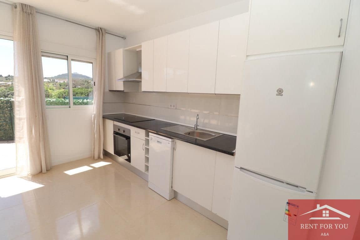 2 makuuhuone Huvila vuokrattavana paikassa Alhaurin el Grande mukana uima-altaan 
autotalli - 1 300 € (Ref: 9839844)