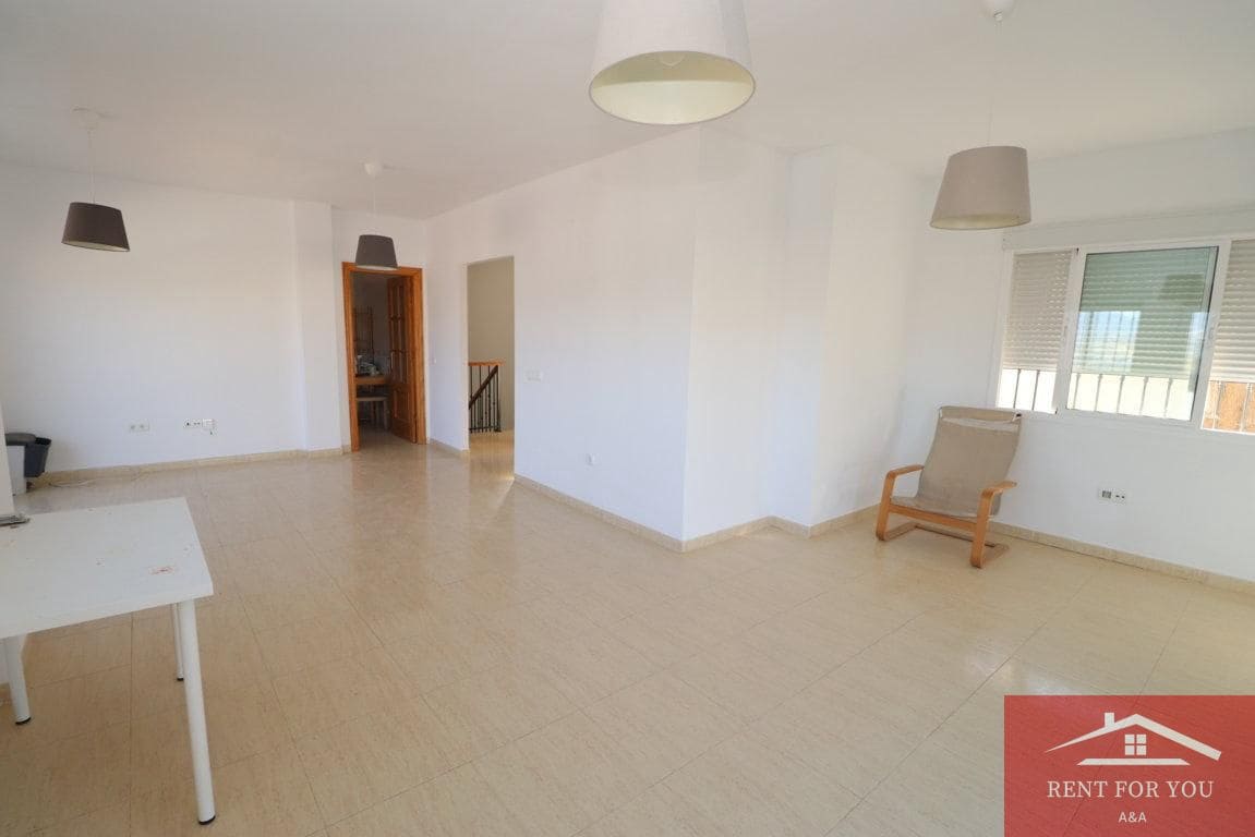 3 slaapkamer Villa te huur in Coin met zwembad garage - € 1.800 (Ref: 9840672)