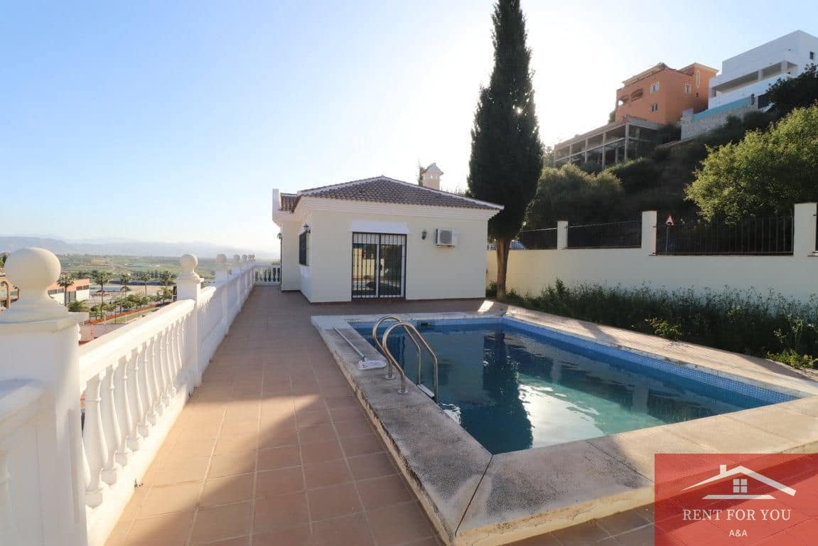 3 slaapkamer Villa te huur in Coin met zwembad garage - € 1.800 (Ref: 9840672)
