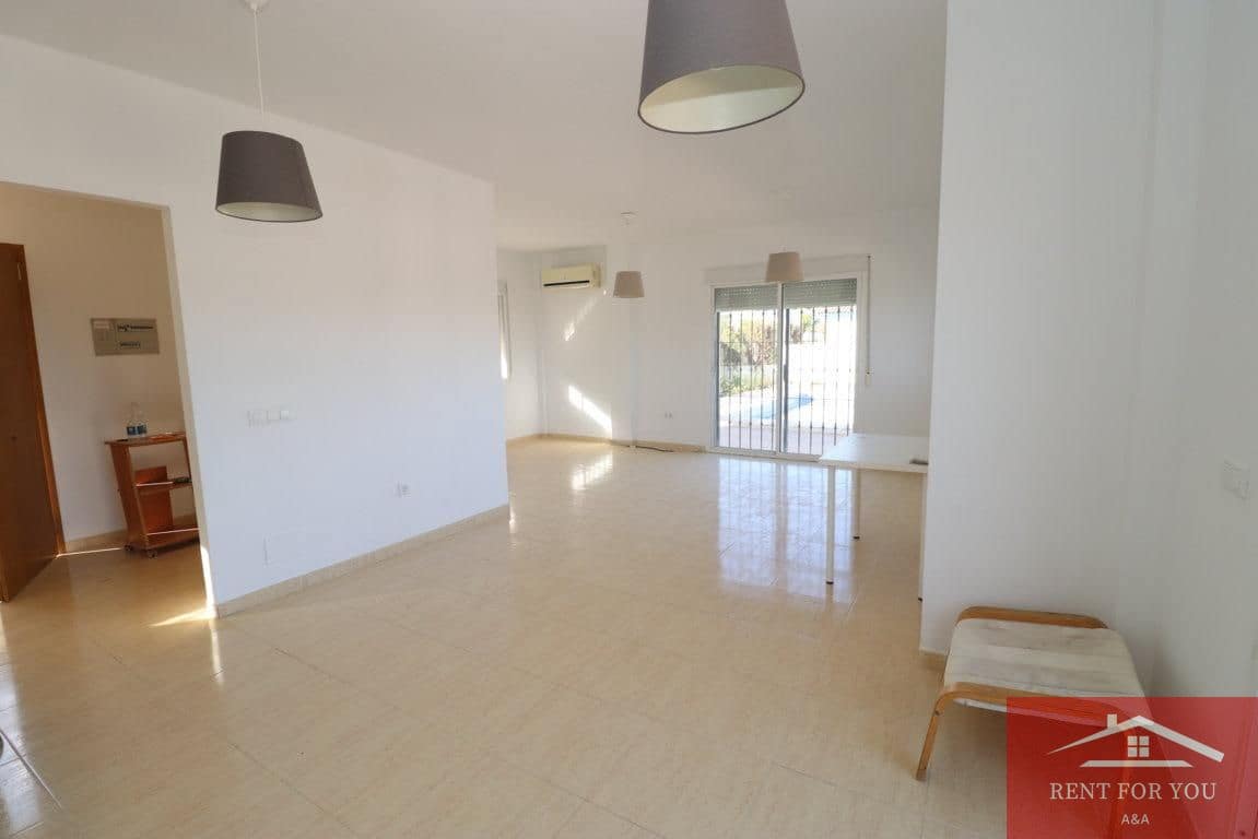 3 slaapkamer Villa te huur in Coin met zwembad garage - € 1.800 (Ref: 9840672)