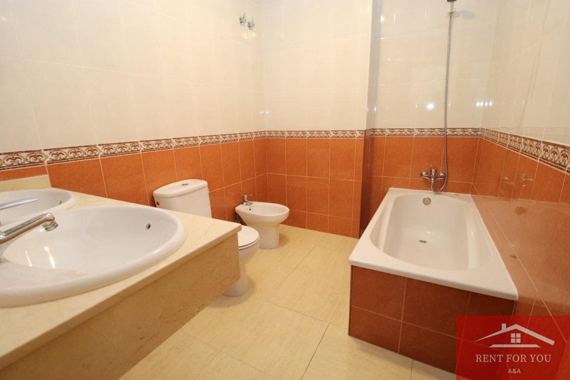 3 slaapkamer Villa te huur in Coin met zwembad garage - € 1.800 (Ref: 9840672)
