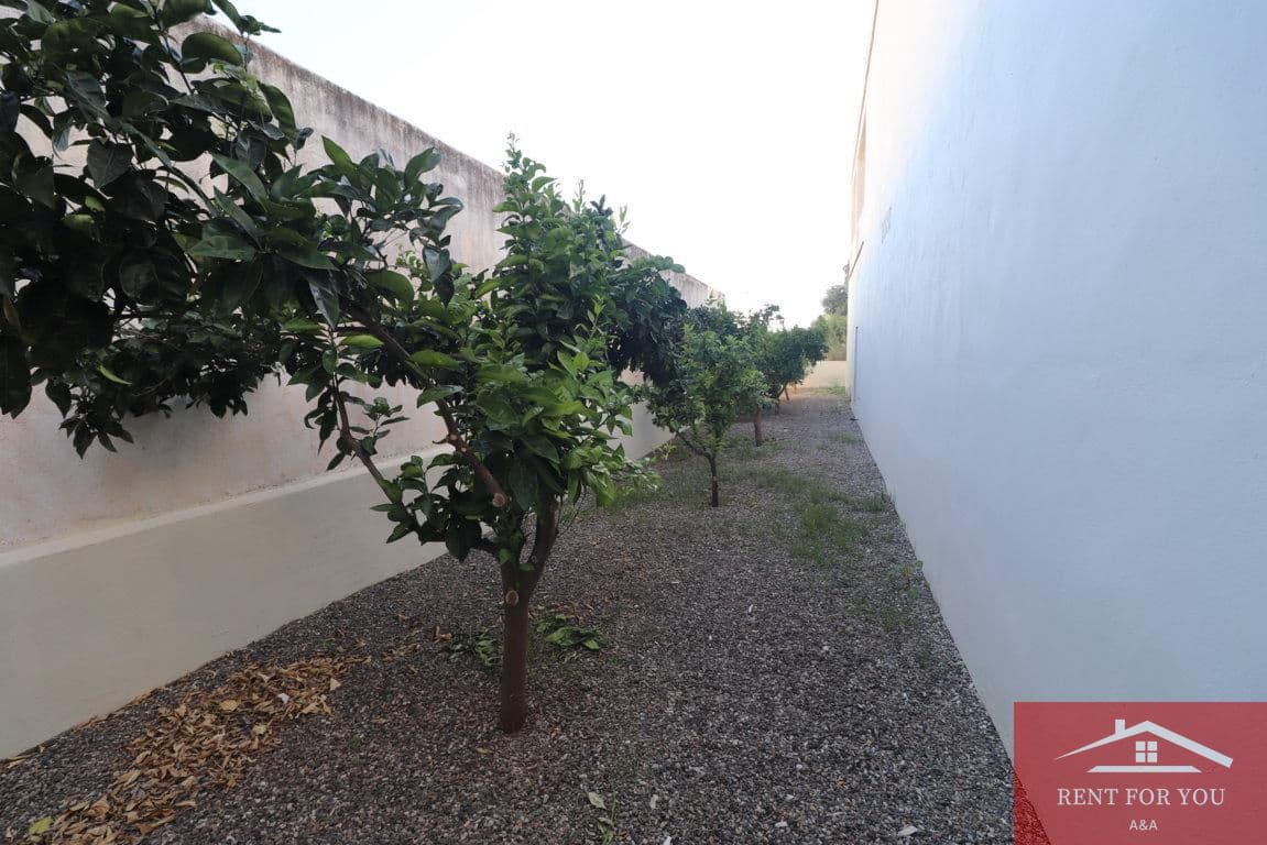 3 slaapkamer Villa te huur in Coin met zwembad garage - € 1.800 (Ref: 9840672)