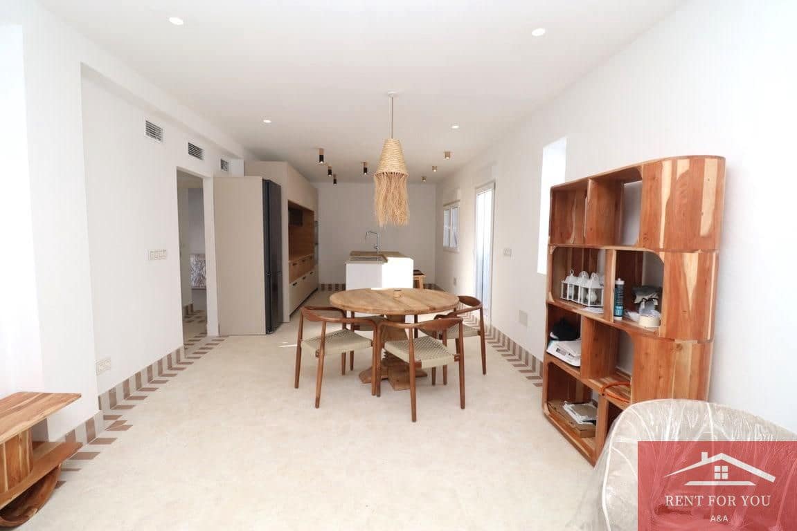2 bedroom Flat for rent in Alhaurin el Grande - € 1,100 (Ref: 9841585)