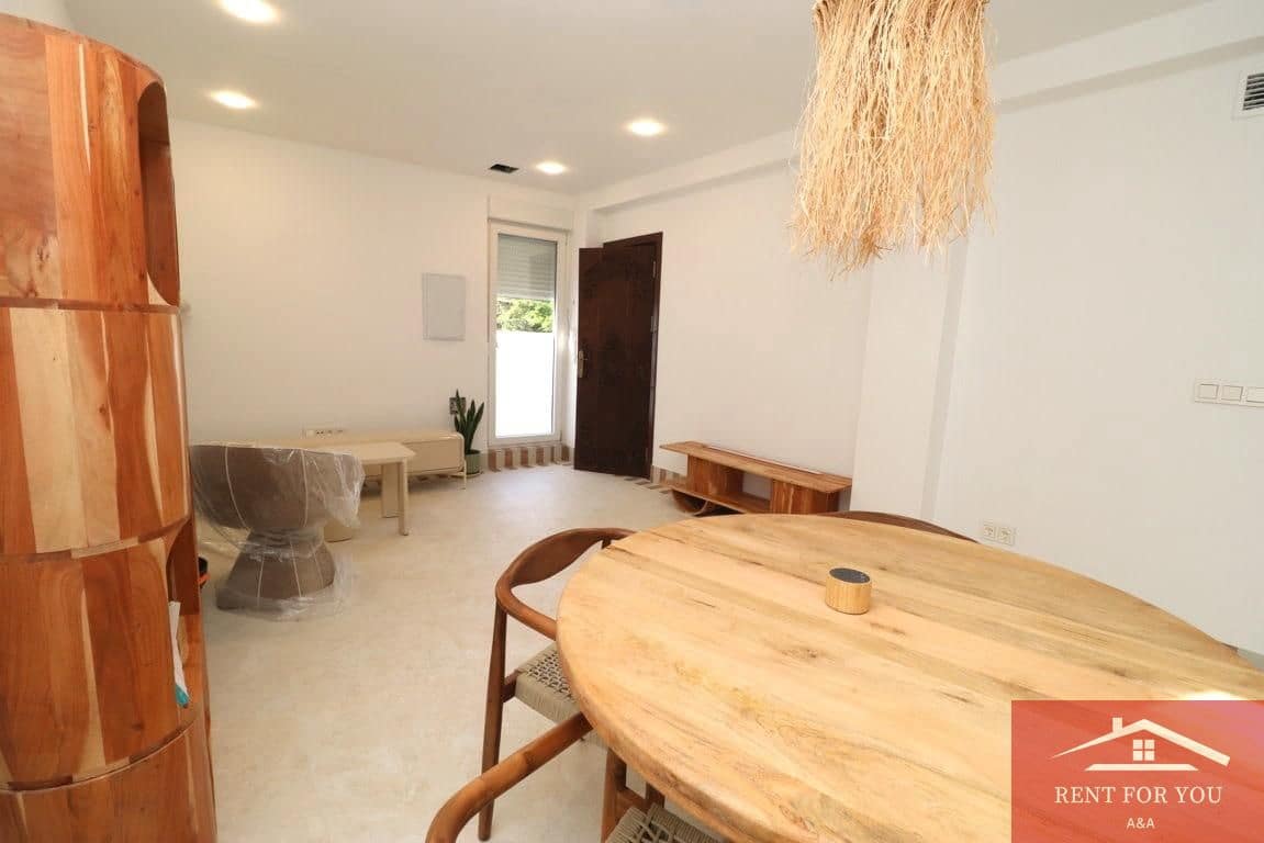 2 bedroom Flat for rent in Alhaurin el Grande - € 1,100 (Ref: 9841585)