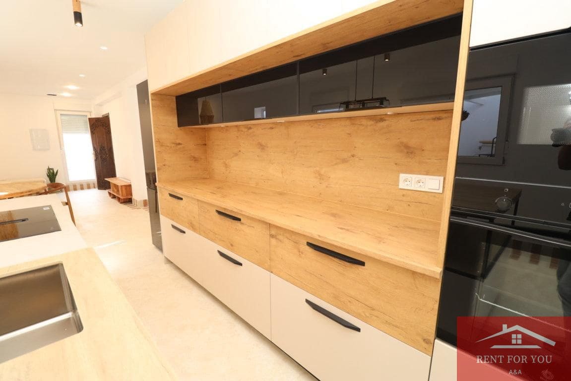 2 bedroom Flat for rent in Alhaurin el Grande - € 1,100 (Ref: 9841585)