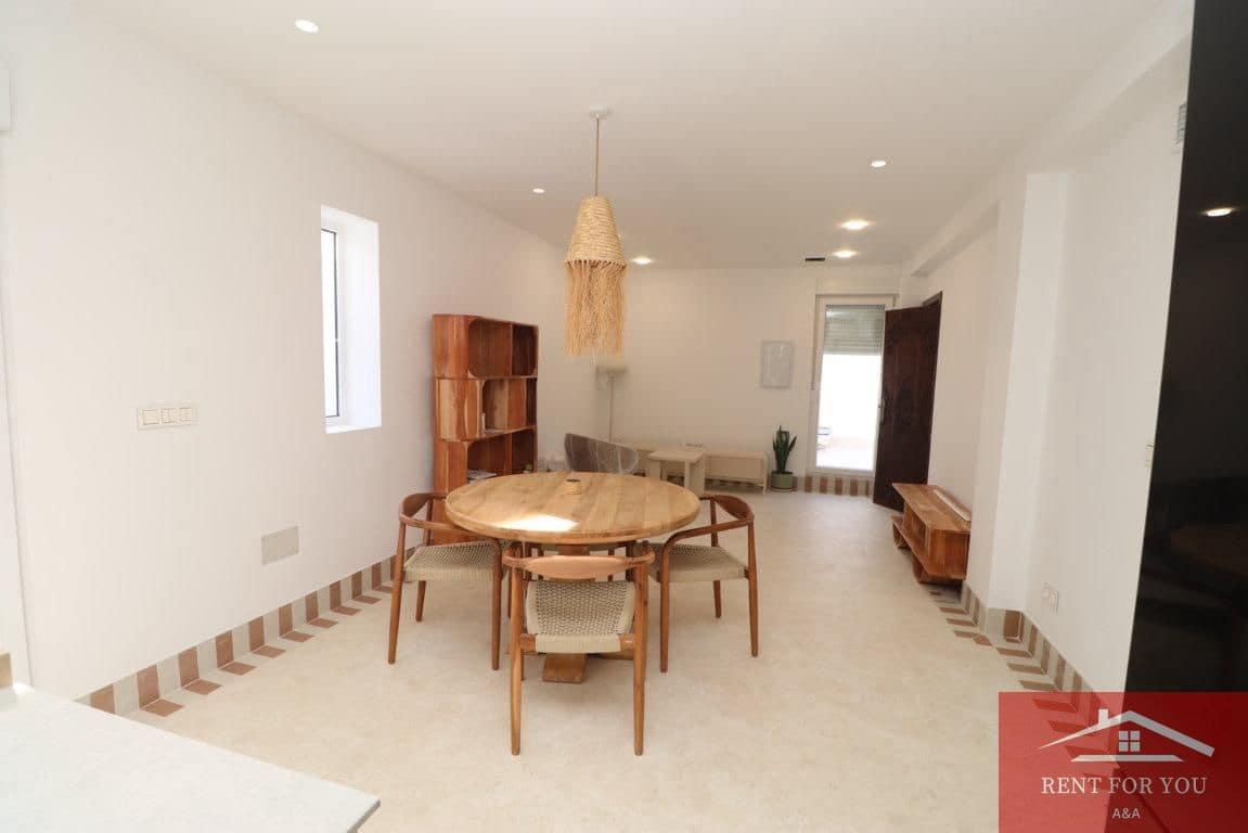 2 bedroom Flat for rent in Alhaurin el Grande - € 1,100 (Ref: 9841585)