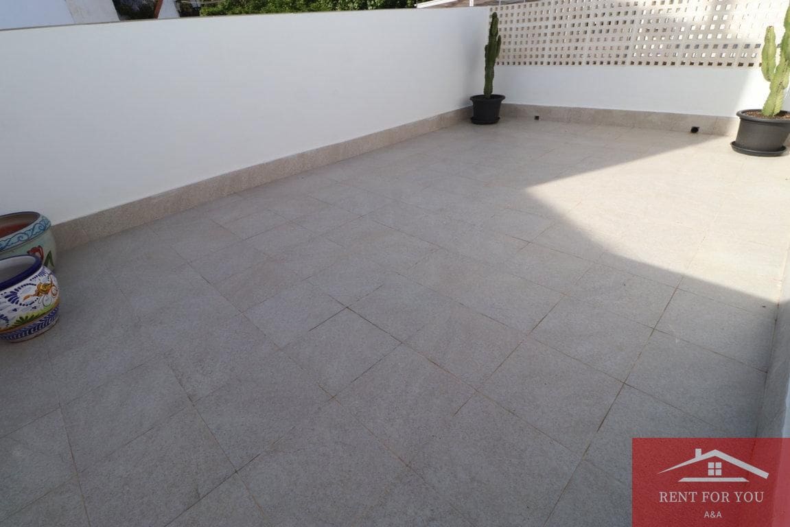 2 bedroom Flat for rent in Alhaurin el Grande - € 1,100 (Ref: 9841585)