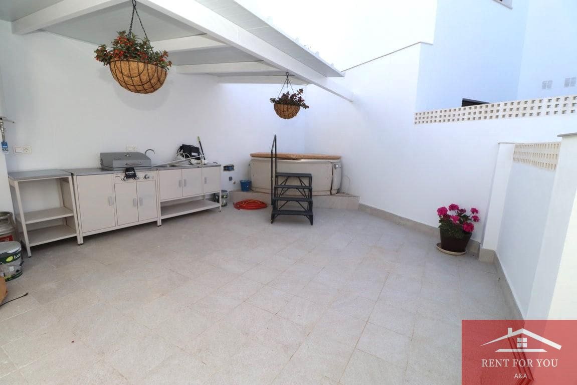 2 bedroom Flat for rent in Alhaurin el Grande - € 1,100 (Ref: 9841585)