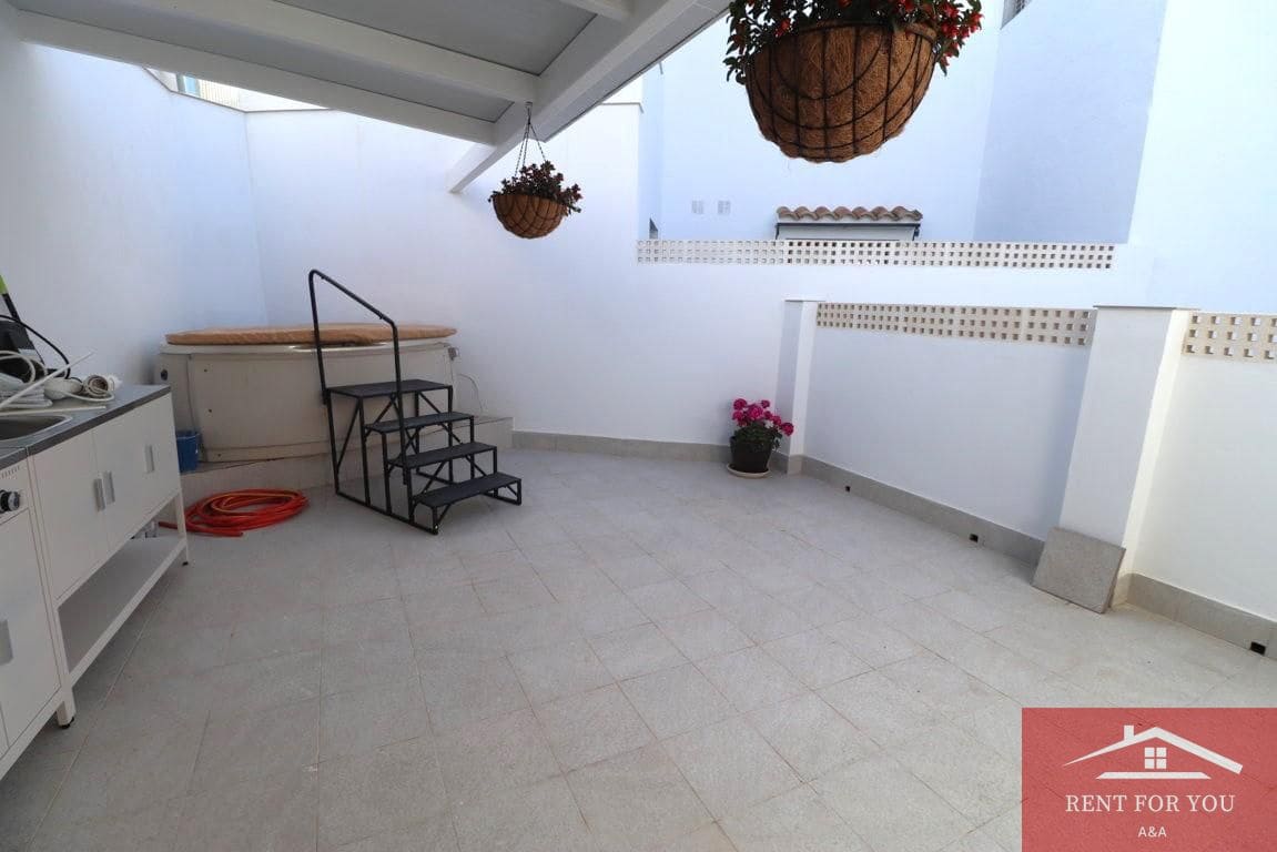 2 bedroom Flat for rent in Alhaurin el Grande - € 1,100 (Ref: 9841585)