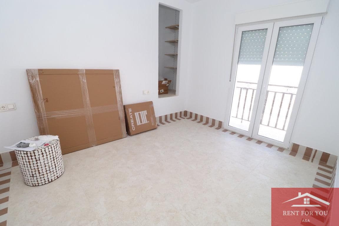 2 bedroom Flat for rent in Alhaurin el Grande - € 1,100 (Ref: 9841585)