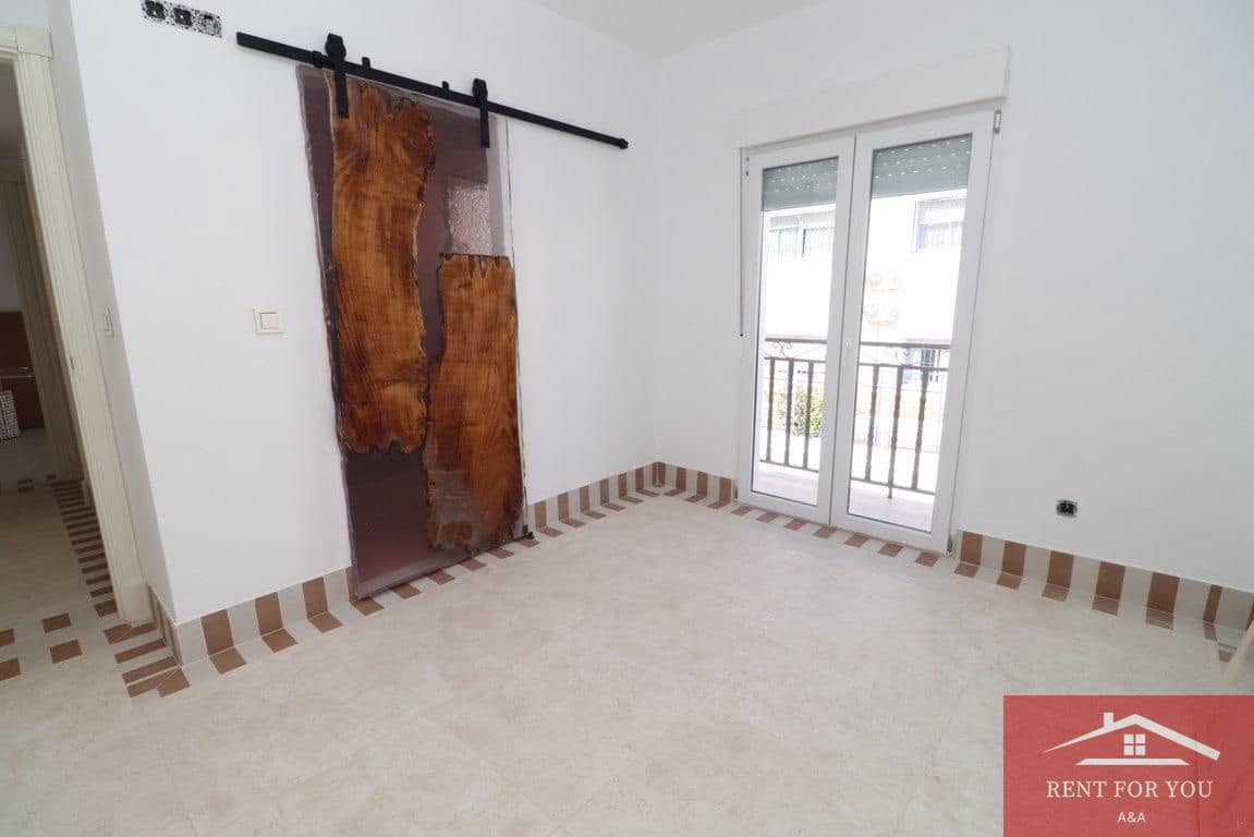2 bedroom Flat for rent in Alhaurin el Grande - € 1,100 (Ref: 9841585)