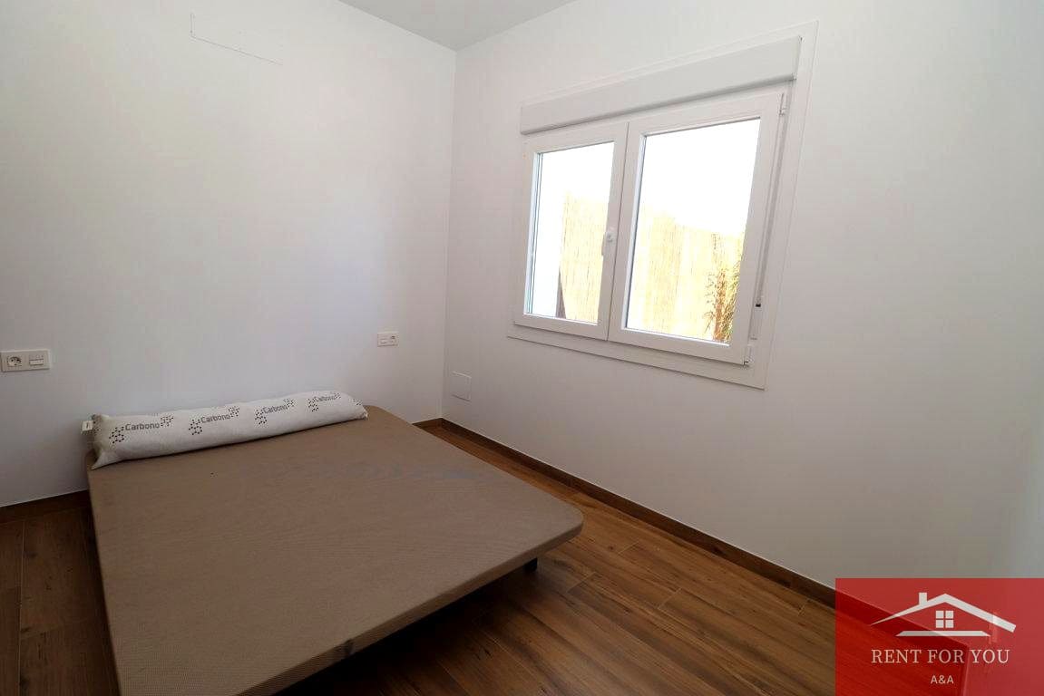 2 soverom Leilighet til leie i Coin - € 950 (Ref: 9850591)