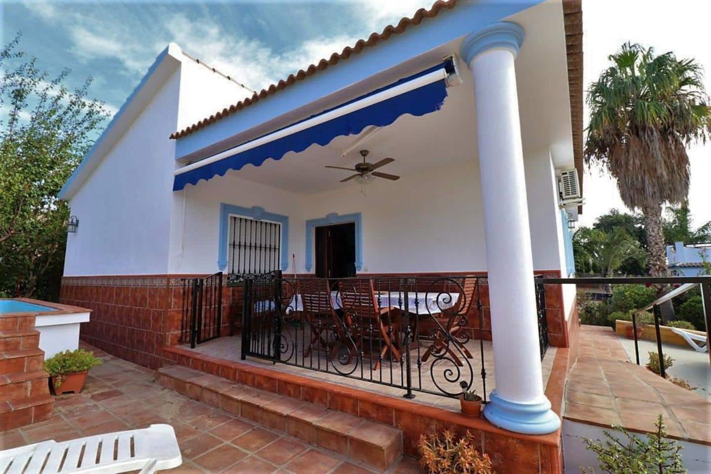3 soverom Villa til leie i Alhaurin de la Torre med svømmebasseng garasje - € 1 375 (Ref: 9858875)